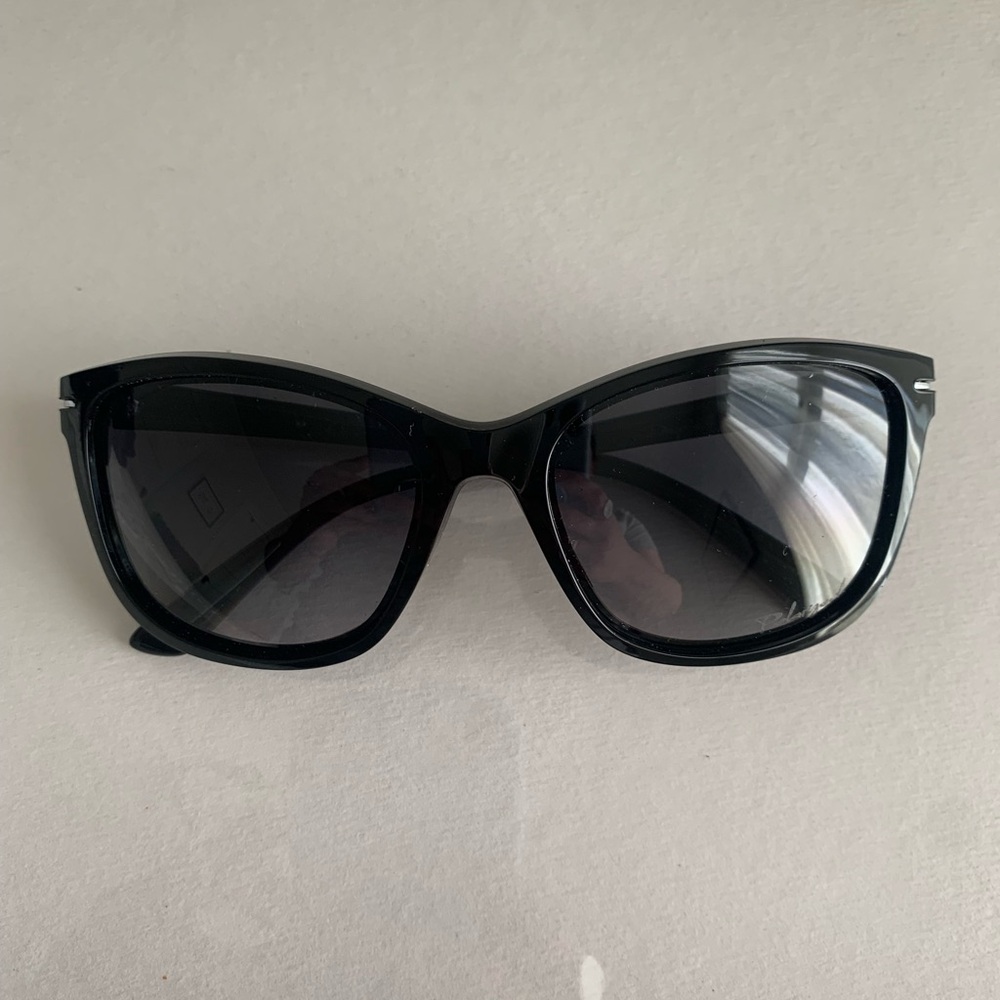 Oakley | Drop In sunglasses, Grey Gradient Polarized Lenses/Polished Black Frame